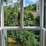 アパート - Ljubljana's Gem - Free Public Parking