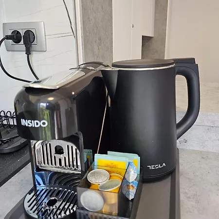 - Ljubljana's Gem - Free Public Parking דירה *