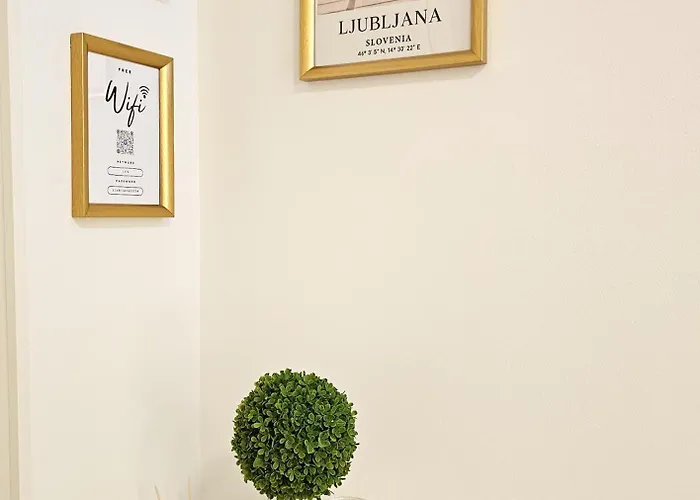 - Ljubljana's Gem - Free Public Parking Διαμέρισμα Λιουμπλιάνα