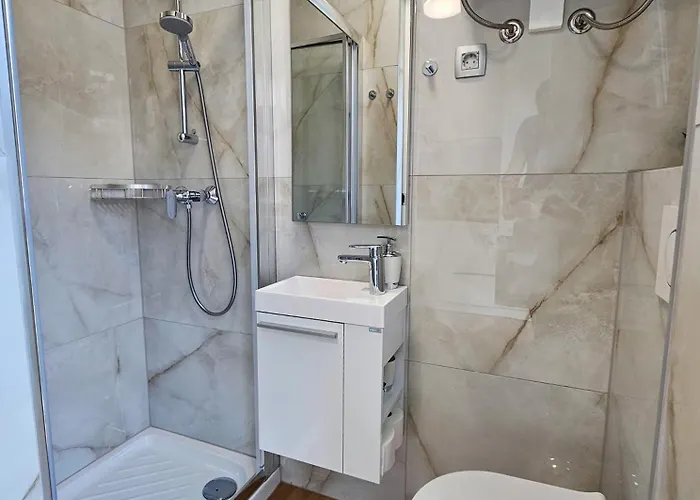 - Ljubljana's Gem - Free Public Parking Апартаменти Любляна