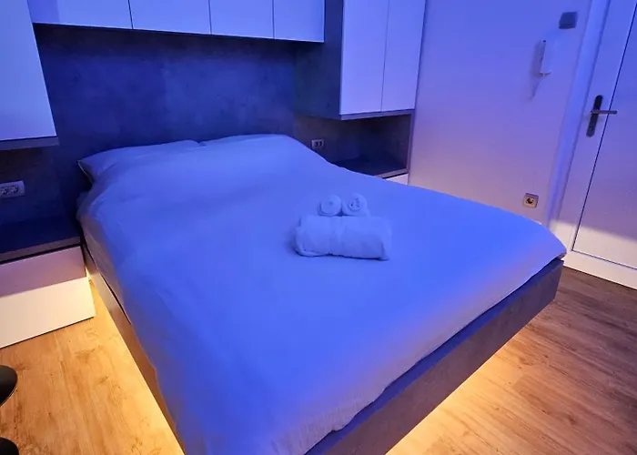 - Ljubljana's Gem - Free Public Parking Λιουμπλιάνα