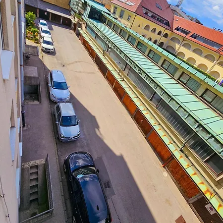 Apartment - Ljubljana's Gem - Free Public Parking *